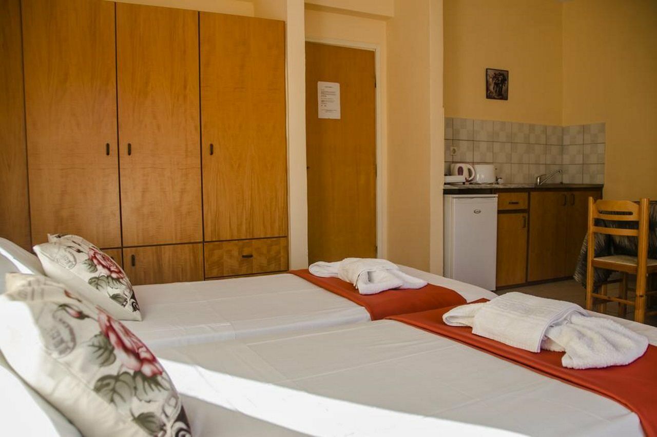 Yiannis The Beekeeper Apartments Kéfalos Extérieur photo
